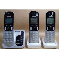 Panasonic KX-TGC223AL Cordless Phone Triple Pack
